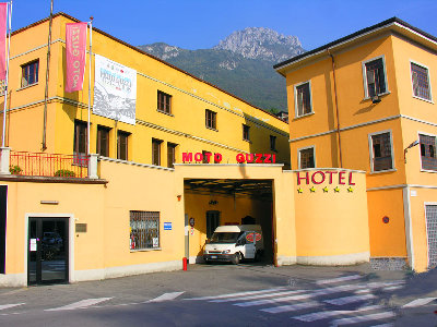 826 Hotel MG